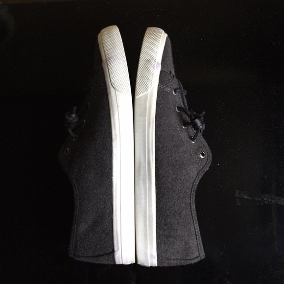 Sperry Top-Sider Dark Grey Wool Lace Up Sneakers - Picture 5 of 8